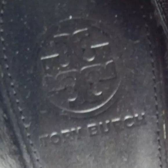 Tory Burch Carrie Black Quilted Leather Pumps - Picture 6 of 7